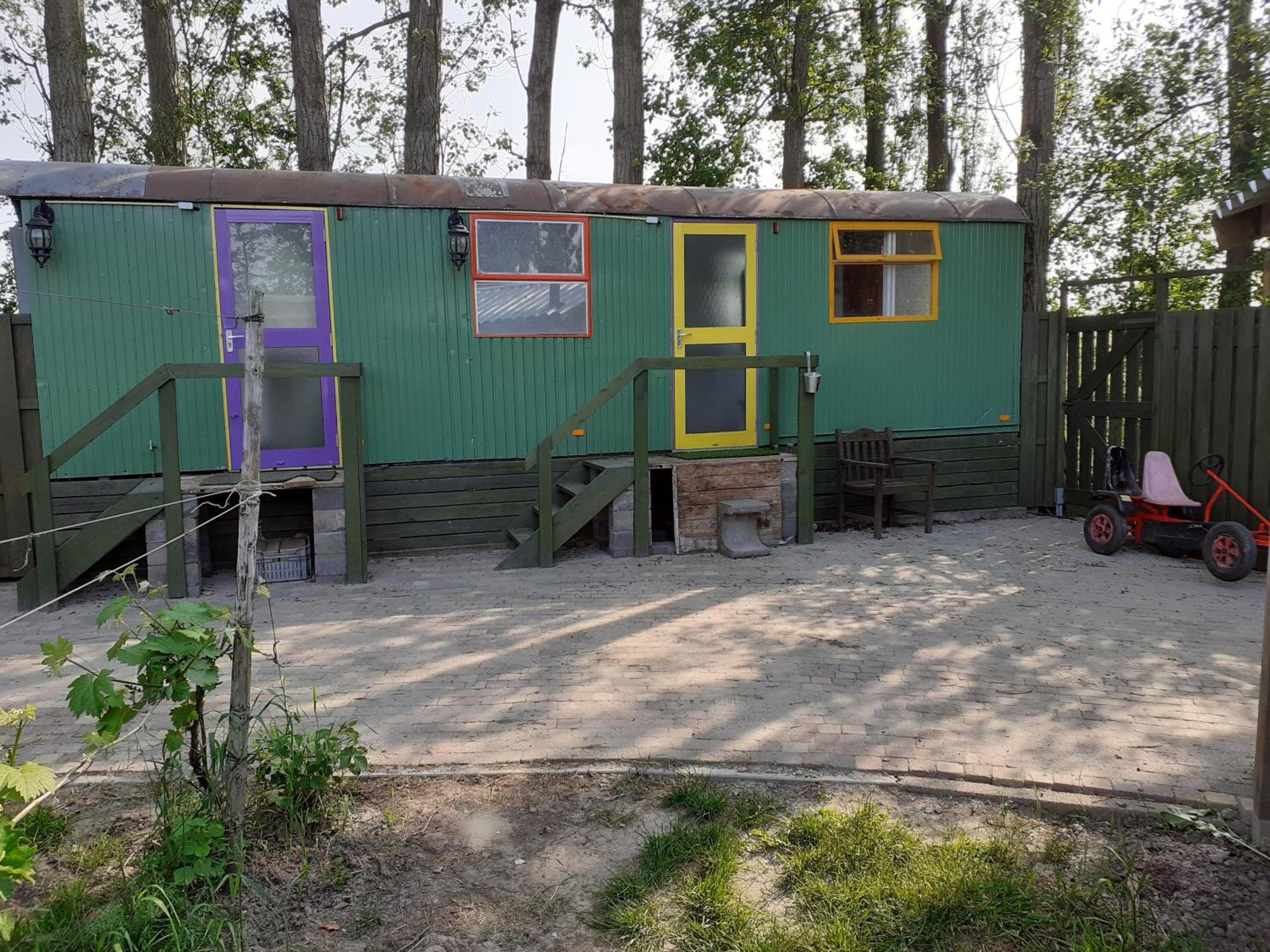 Wijndomein De Vier Ambachten -Overnachten In De Wijngaard Simonshaven Ngoại thất bức ảnh